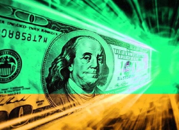 Великий банк видає клієнтам 155 800 000 доларів США в…