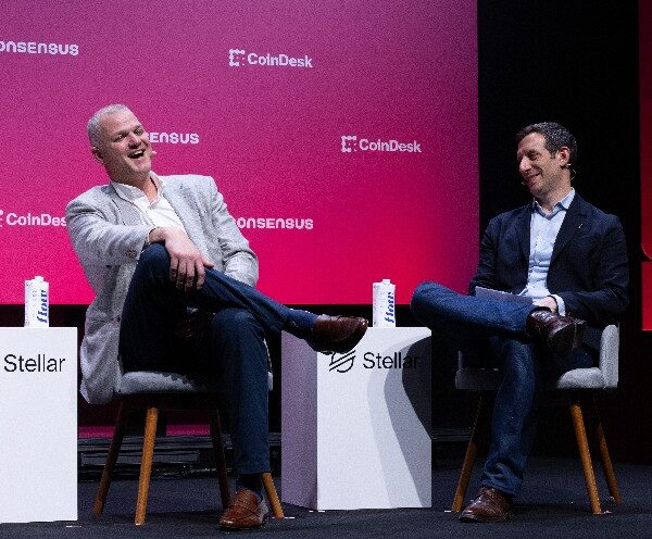 Регулювання та деривативи допомагають TradFi-інститутам перейти на криптовалюту, кажуть учасники панелі