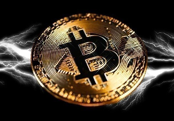 Компанія, що інвестувала BlackRock, починає виробляти комп'ютери, які&hellip;