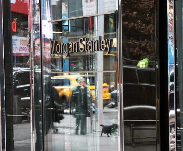 Morgan Stanley вступає в гонку за біткойн-ETF з найнижчою комісією…