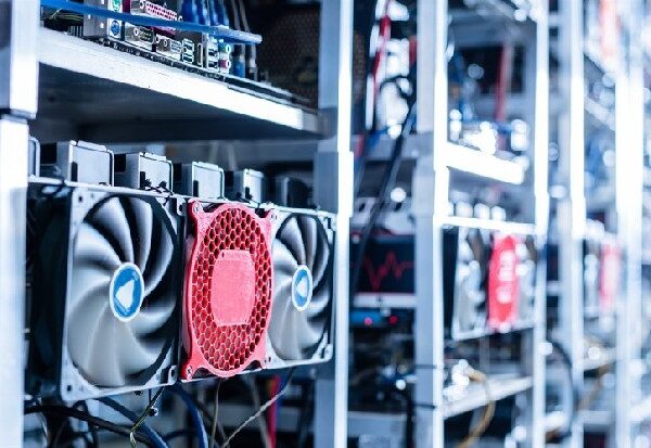 Майнери біткойнів стають інфраструктурою штучного інтелекту, і ринок…