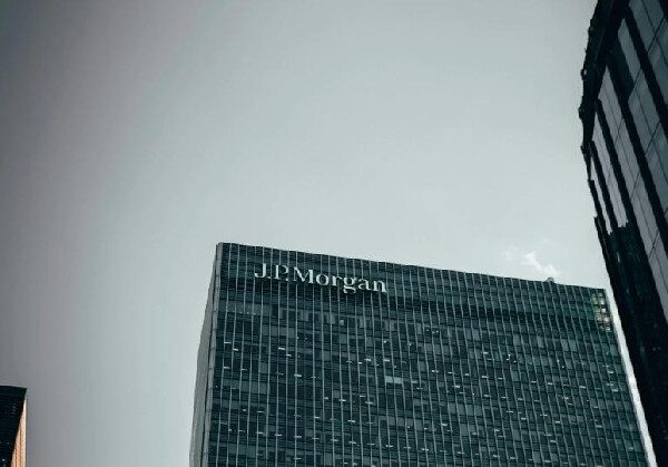 Сольний виступ Сейлора: JPMorgan каже, що стратегія — це практично&hellip;