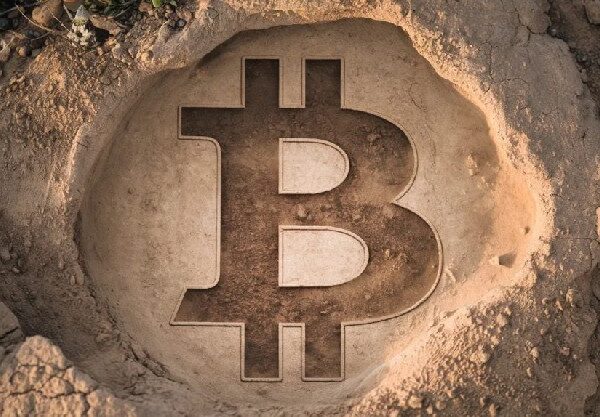 Засновник китайської компанії з майнінгу біткойнів рішуче виступив…