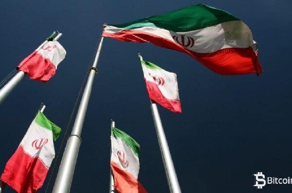 Чи справді Іран прийматиме біткойни за проїзд через Ормузьку протоку?
